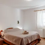 Kapovic Apartment